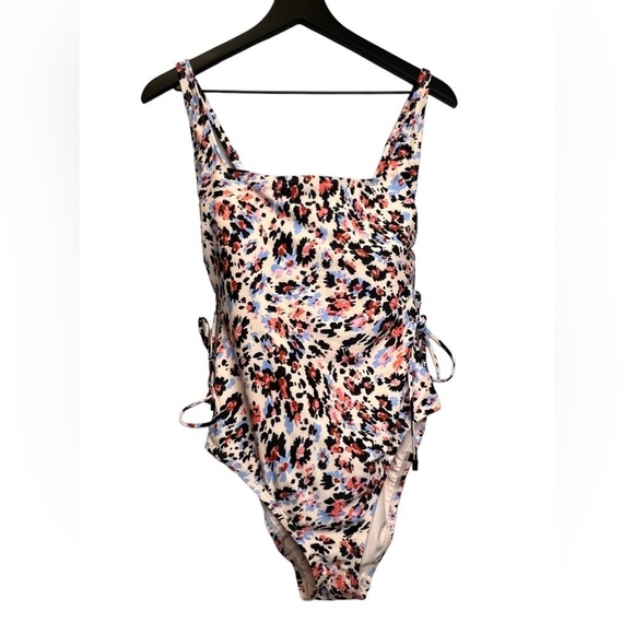 Sanctuary | NWOT Social Standards Floral Print Swimsuit Sz L - Picture 3 of 11